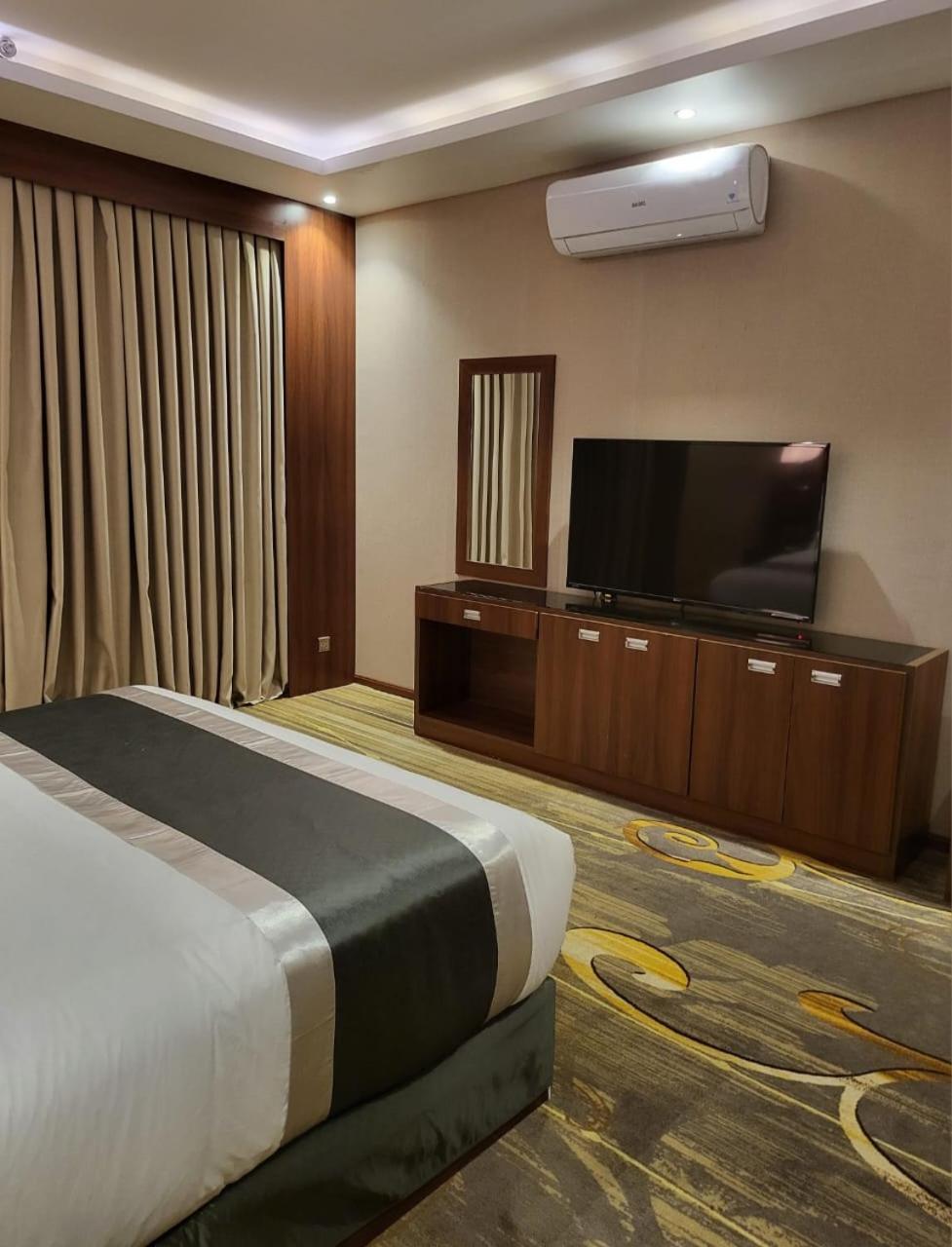 אבהא Msharef Almoden Hotel فندق مشارف المدن מראה חיצוני תמונה